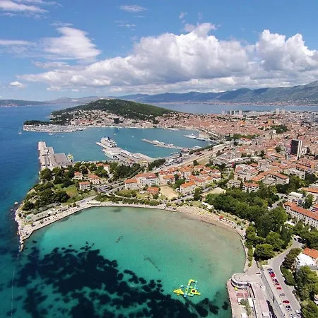 With Wifi - 15028 Split